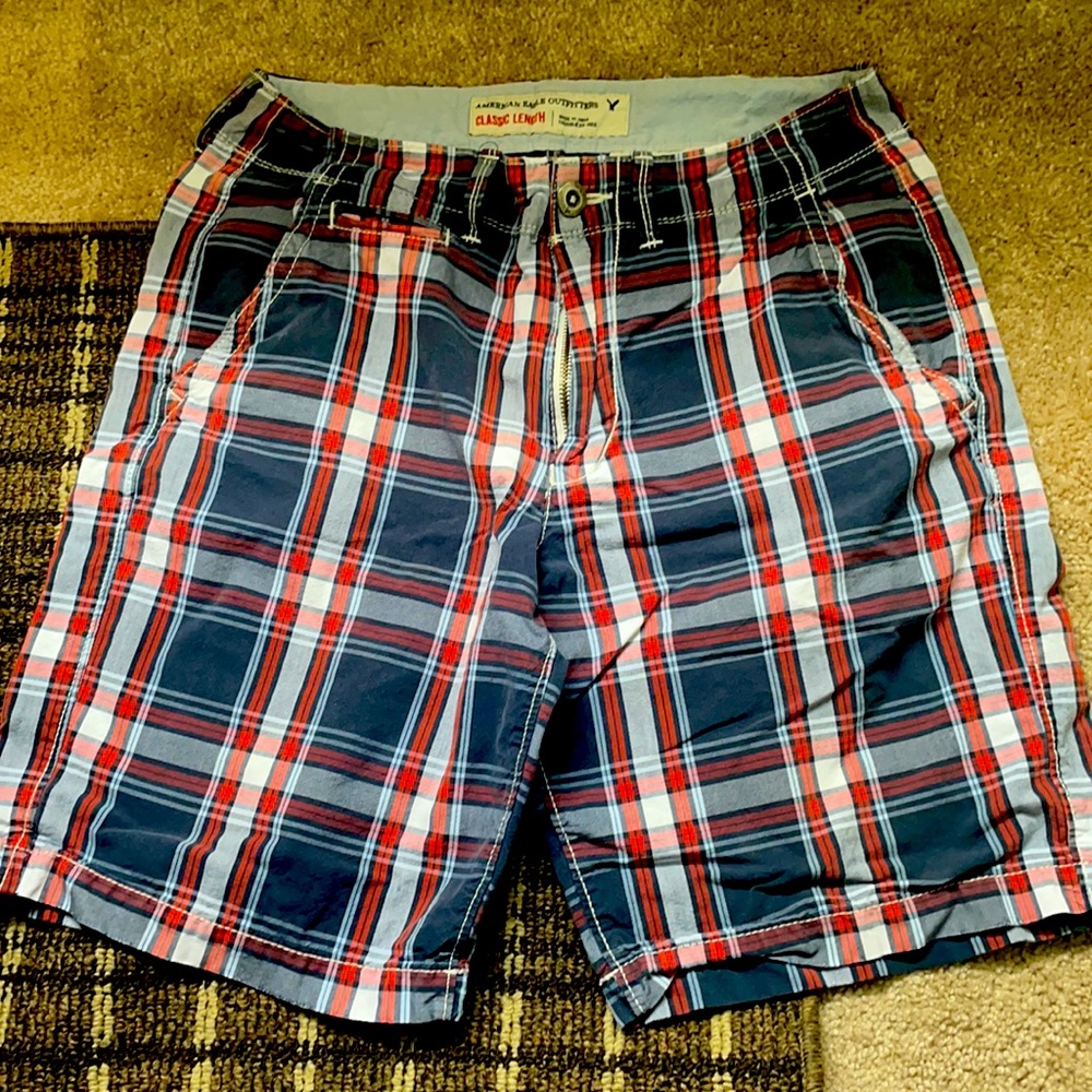 American Eagle Plaid Shorts Size 32